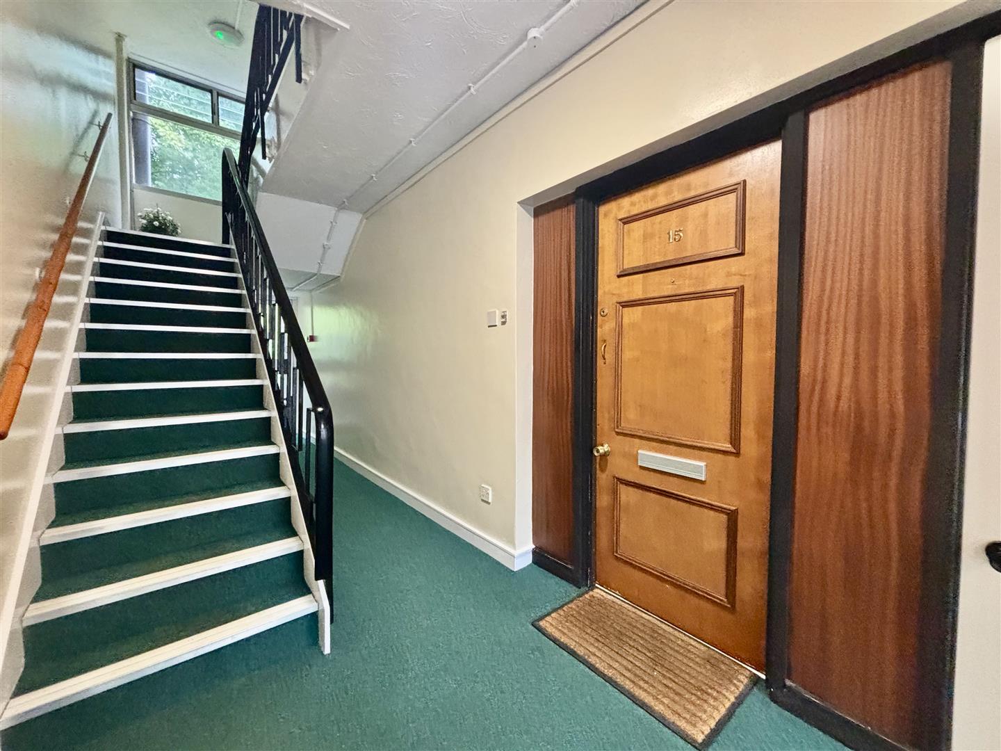 Long Oaks Court, Sketty, Swansea, SA2 0QH